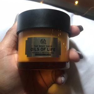 oils of life hand cream( sleeping cream)